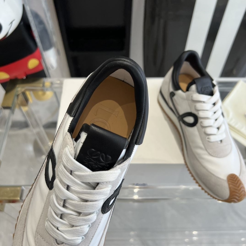 Loewe Sneakers